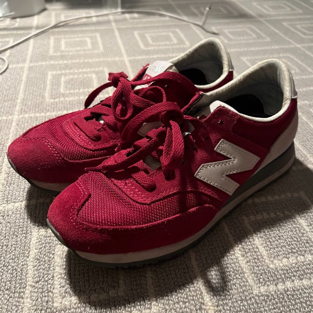 New Balance 620 - Size 6